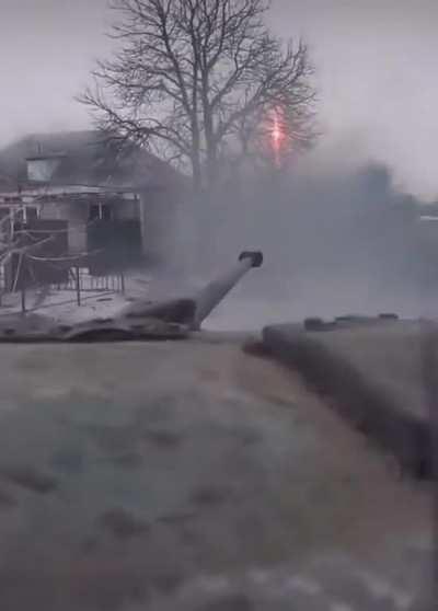 Turret view of a Ukrainian BMP-2 engaging enemy troop positions around Bakhmut.