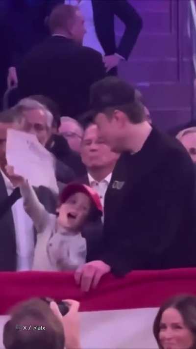 Elon brings his son to Trump rally. 