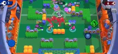 Destroying Poco double tank with Mortis in Brawl TV (underdog)