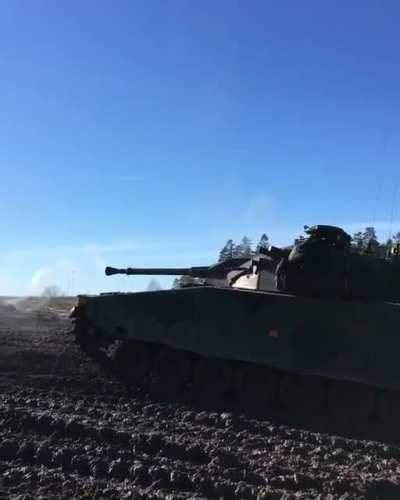 How fast a Swedish CV9040 can send rounds downrange (credit: Wartofta Tank Company 2019)