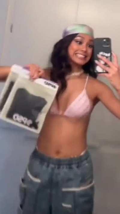 Ylona Garcia happily bouncing her tits for us.