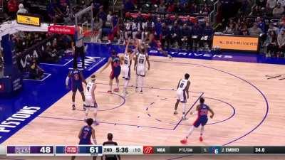 [Highlight] Pistons commit 5 straight turnovers