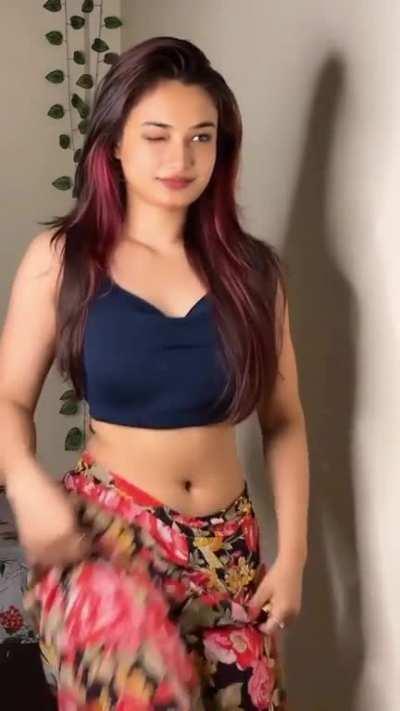 NICE Navel 👌