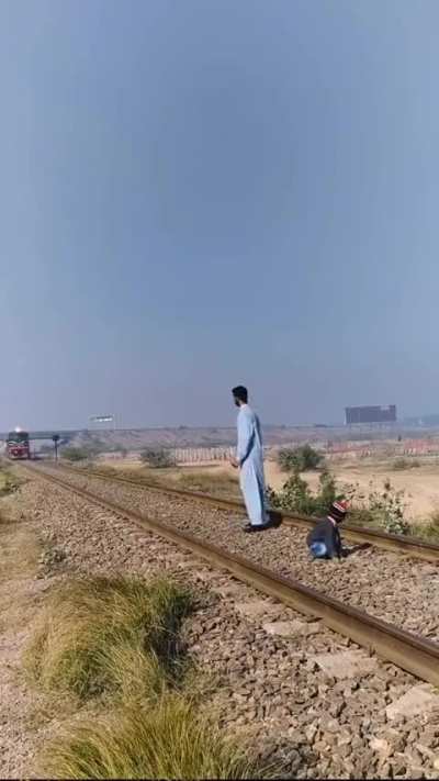 Weakest Bharat man vs strongest  Kannada train