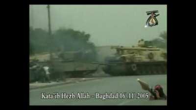 US Army M1A1 Abrams knocked out by EFP, November 16, 2005. (New angle and more footage)