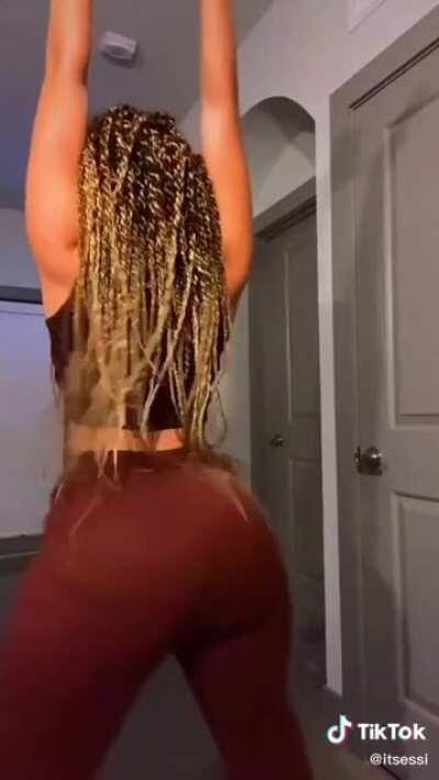 Shake that ass🍑