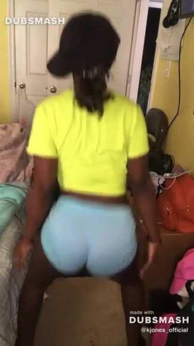 Dubsmash twerk