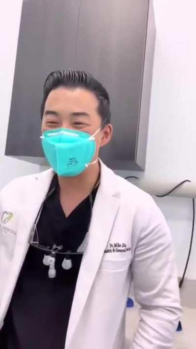 Dentist confirms they can tell when someone has recently given a blowjob