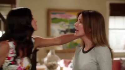 Courtney Cox kiss Christa Miller 