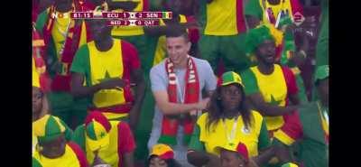Moroccan fan joining the Senegalese festivities.