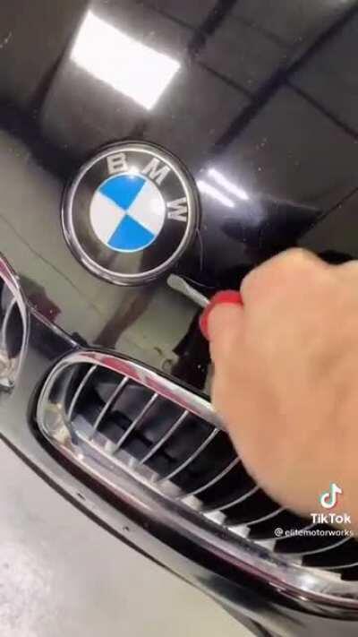 Removing a bmw emblem