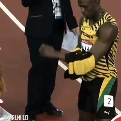 Usain Bolt being awesome and treating staff with respect