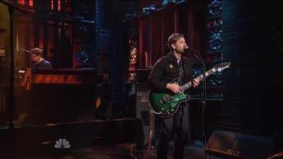 The Black Keys - Fever (SNL, 2014) HD