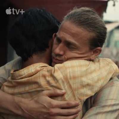 Charlie Hunnam stars as escaped convict Lin Ford, who flees to the streets of 1980s Bombay and finds unexpected love and courage on the road to redemption. Based on the beloved novel, the epic adventure Shantaram is now streaming on Apple TV+