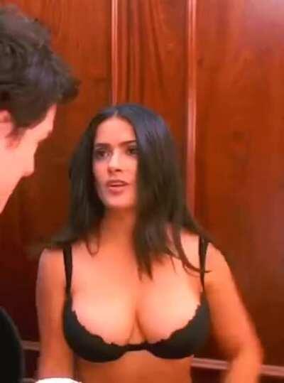 Salma Hayek iconic plot from 'Ugly Betty'