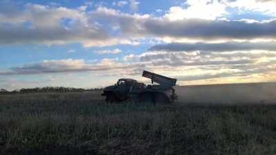 Ukrainian Armed Forces MRLS in slow motion