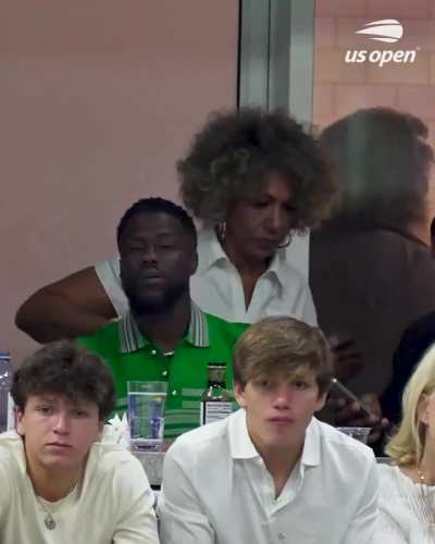 Kevin Hart high as hell watching tennis