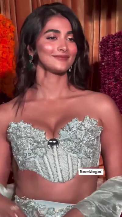 Pooja Hegde 