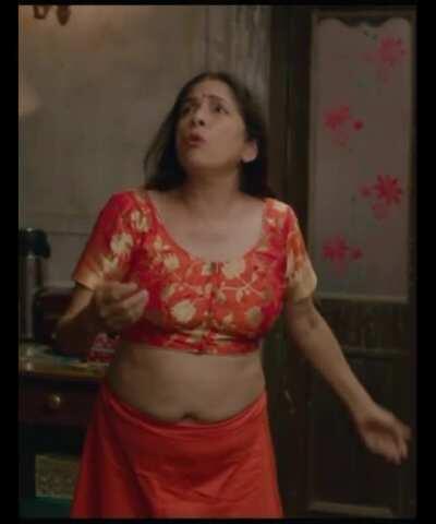 Neena Gupta's navel