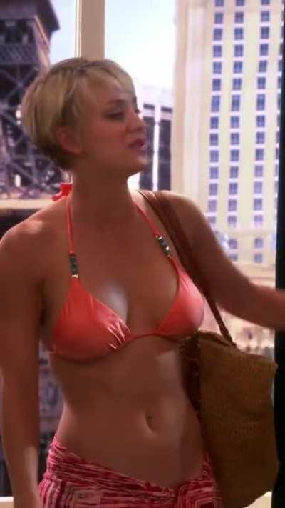 Kaley Cuoco : Virtuosity