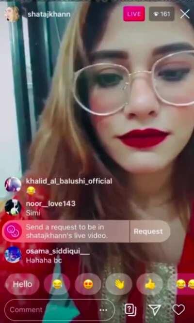 Paki Aunty exposed by Daughter on Insta live🔥