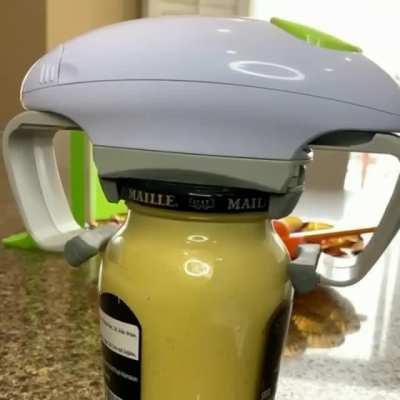 This auto jar opener.