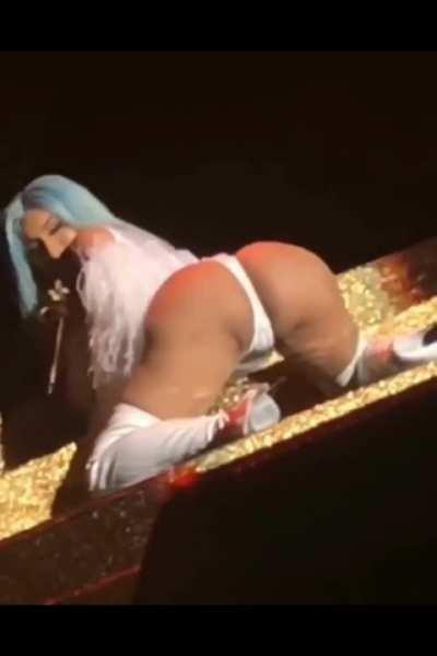 Ass so fat