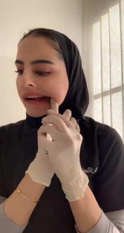 Self sufficient Dentist