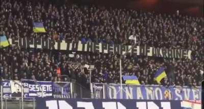 Croatian football fans chanting Slava Ukraini (Glory to Ukraine), 2 days ago