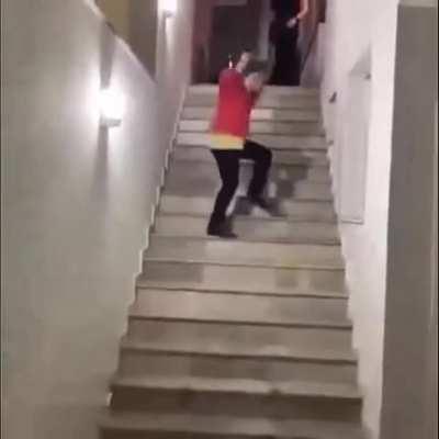 I will dance on the stairs like the Joker, WCGW?