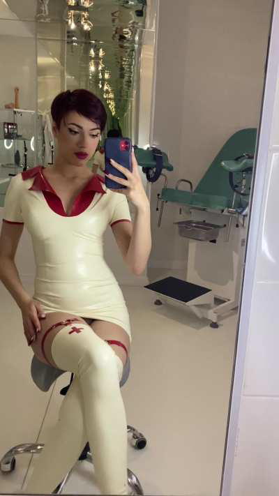 Your favourite latex nurse 😈