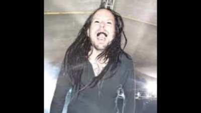 Jonathan Davis mauls you to death in the Paris Catacombs