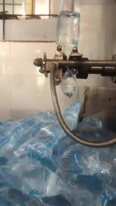 Water bag sealing