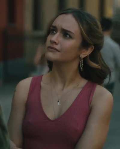 Olivia Cooke [Naked Singularity]