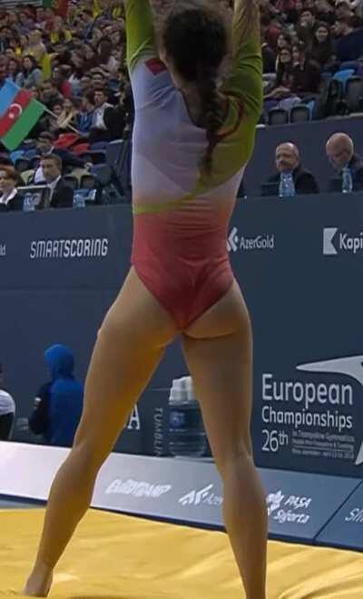 Gymnast Raquel Pinto