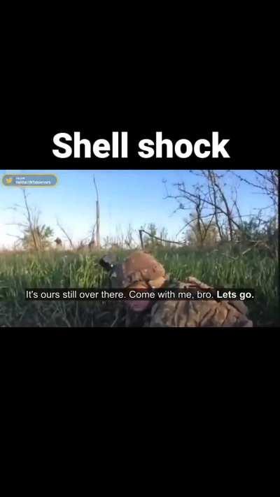 Ukrainian soldier revives comrade suffering from shellshock