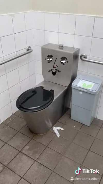 Public toilets are creepy