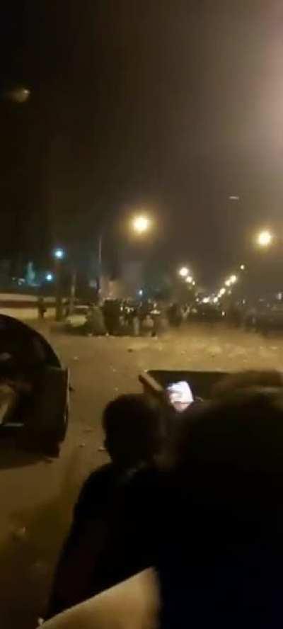 Iranian Riot police having to resort to Turtle formation because protestors split up and shattered their backline 🤡🤡🤡🤡🤡