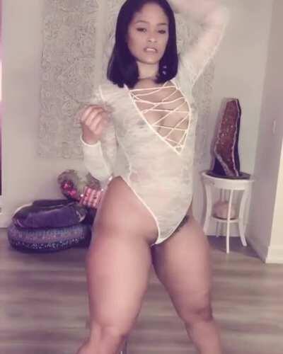 MaliahMichel - Video #1975