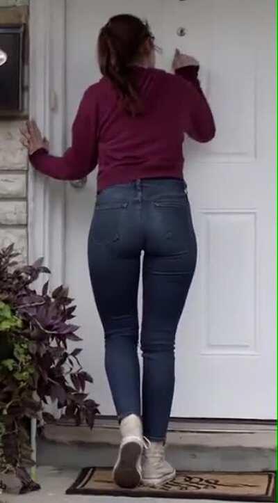 Emma Kenney big ass