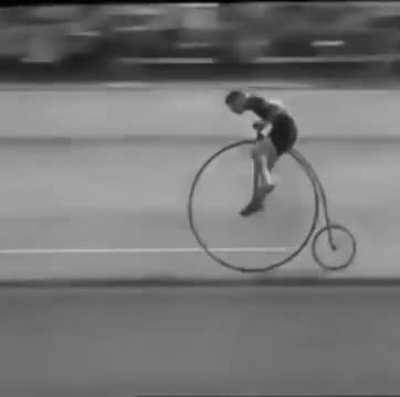 Competitive cycling, nearly a century ago