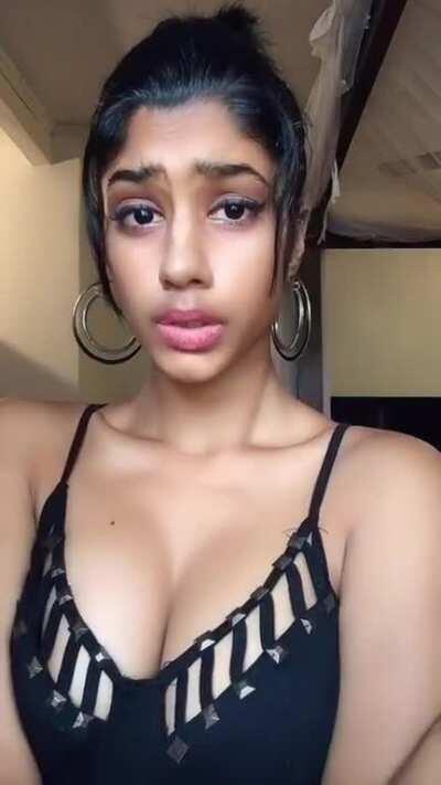 Found this girl on telegram, anyone her username on tiktok?