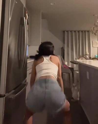 She loves shaking that ass  