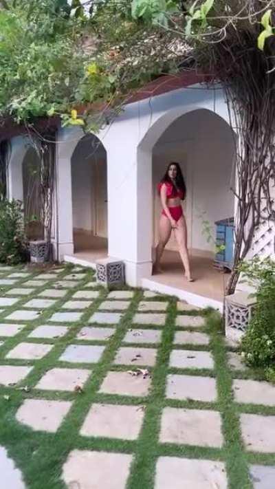 Raai Laxmi