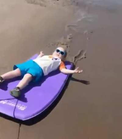 WCGW Having a good time at the beach ⛱️