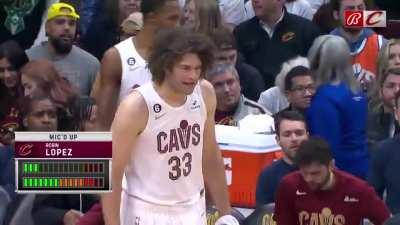 Robin Lopez trash talking his brother Brook Lopez