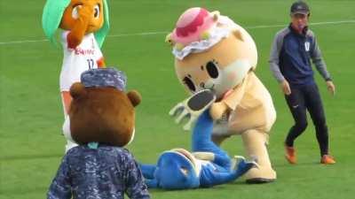 Horrific tackle in a Japan's amateur match