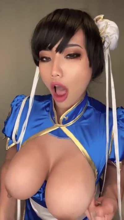 Cosplay girls hit differentð°u/Ariababeboobs