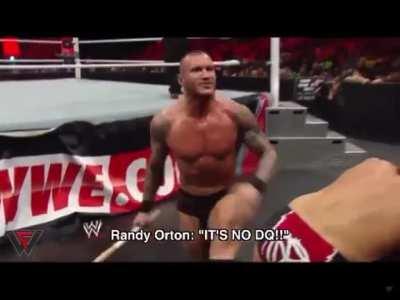 Randy Orton gets pissed at a fan for not paying attention