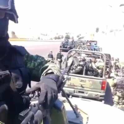 Another narco/sicario edit found on instagram. Some of these guys look better armed and trained that the National Guard. These videos must serve as crazy recruiting tools. [CJNG?]